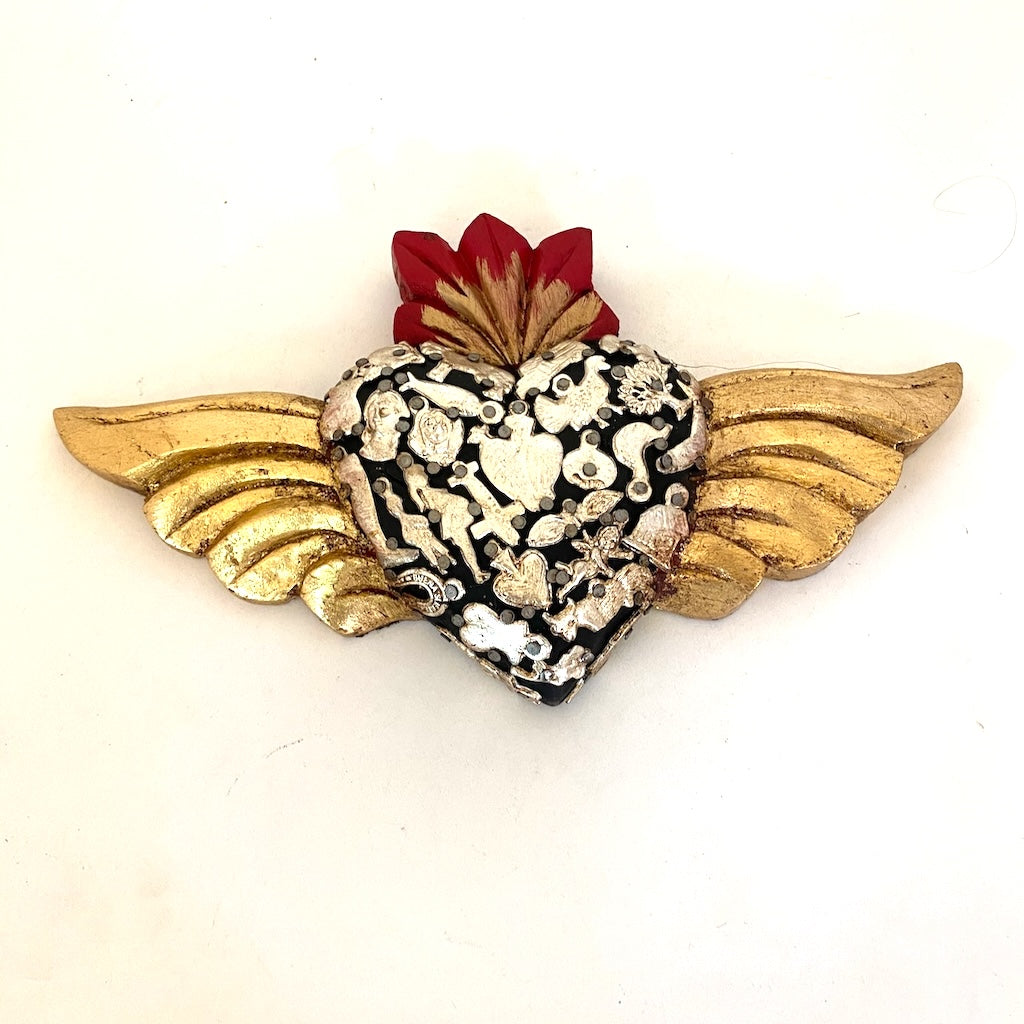 Small Heart w/Wings and Milagros