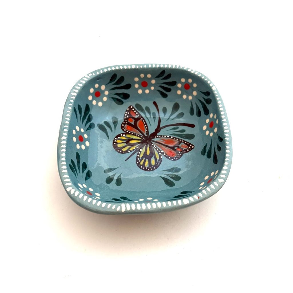 Square Capula Platito/Snack or Salsa Bowl - Butterfly