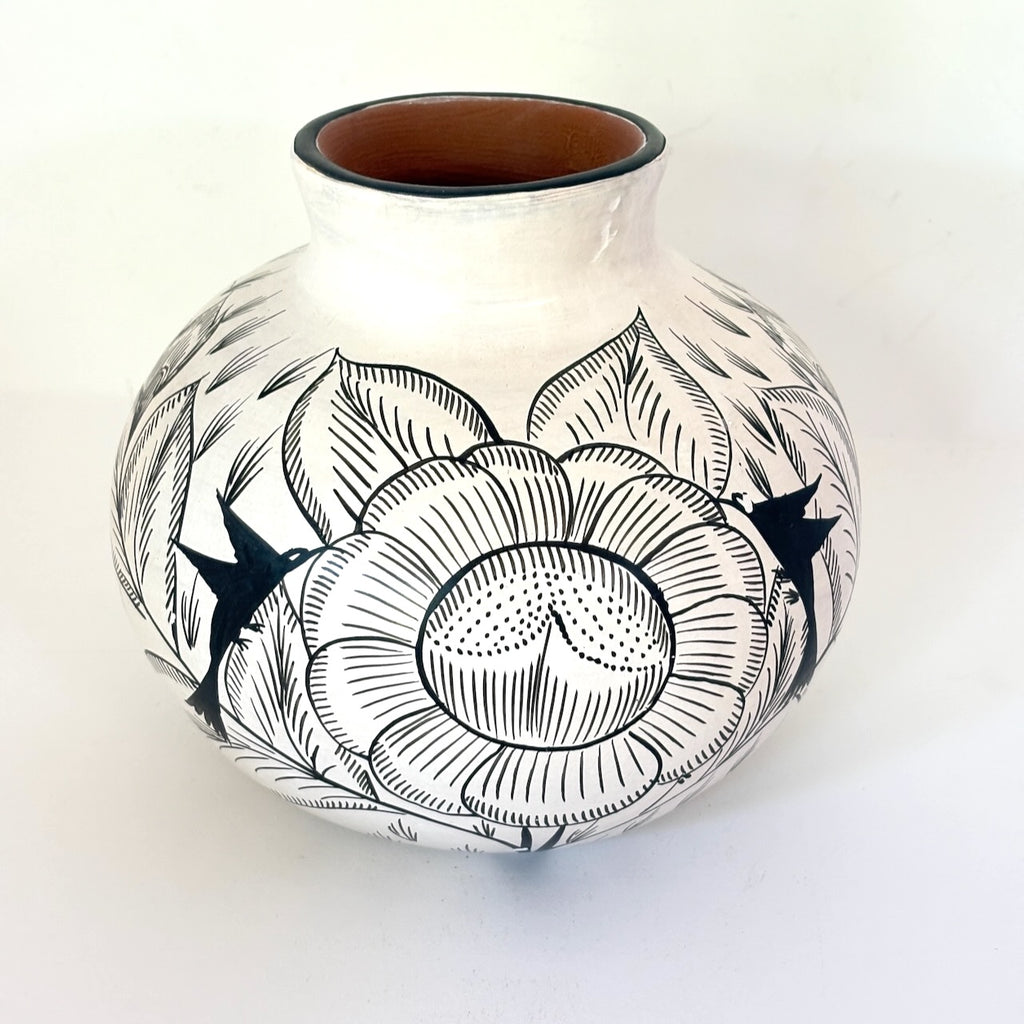 Burnished Clay Pot - Huancito