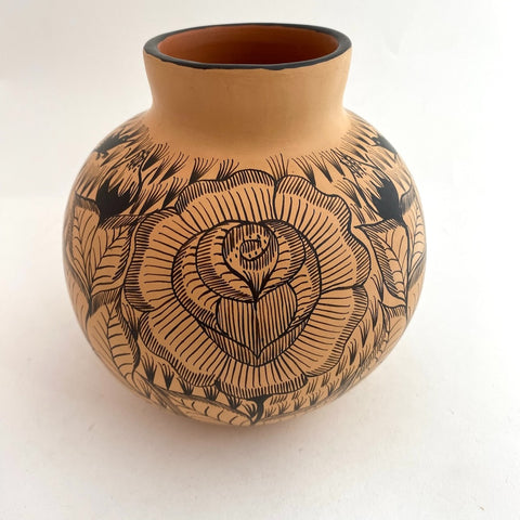 Burnished Clay Pot-Huancito