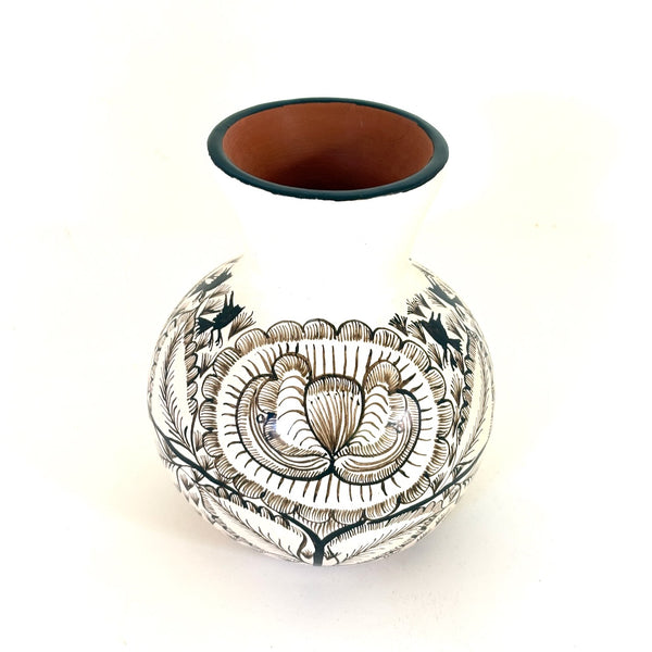Small Burnished Clay Vase - Huancito