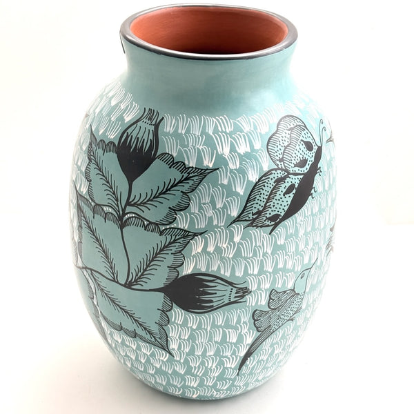 Burnished Clay Vase - Huancito