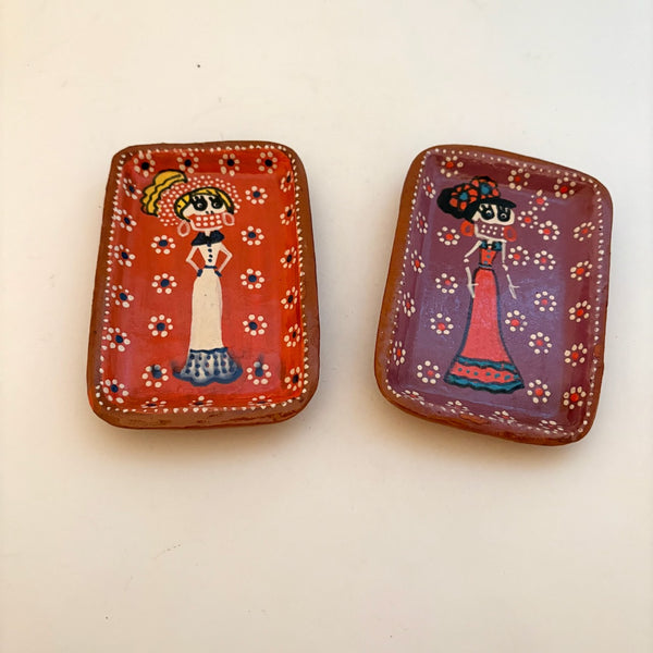 Set of 2 Small Skeleton Plates