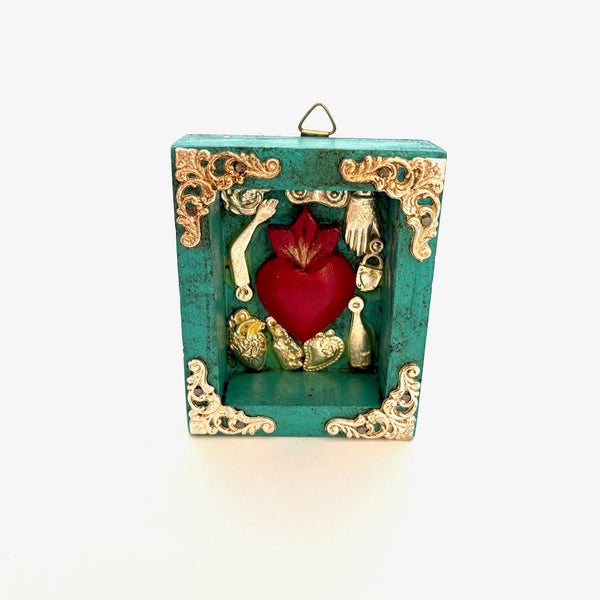 Milagro nicho w/Heart