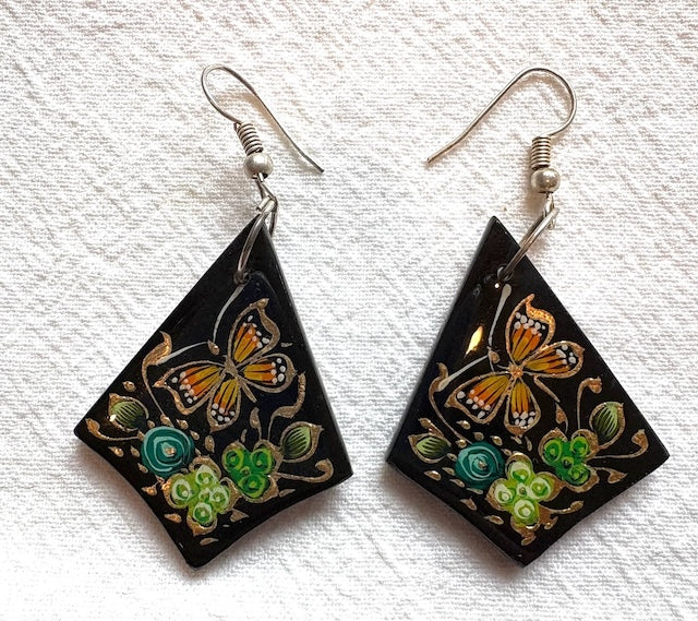 Hand painted "Laca" Earrings w/Monarch Butterfly