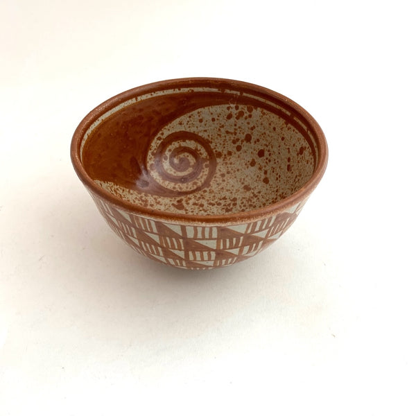 Bowl by Manuel Morales of Tzintzuntzan