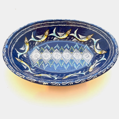 Large Oval Bowl w/Fish